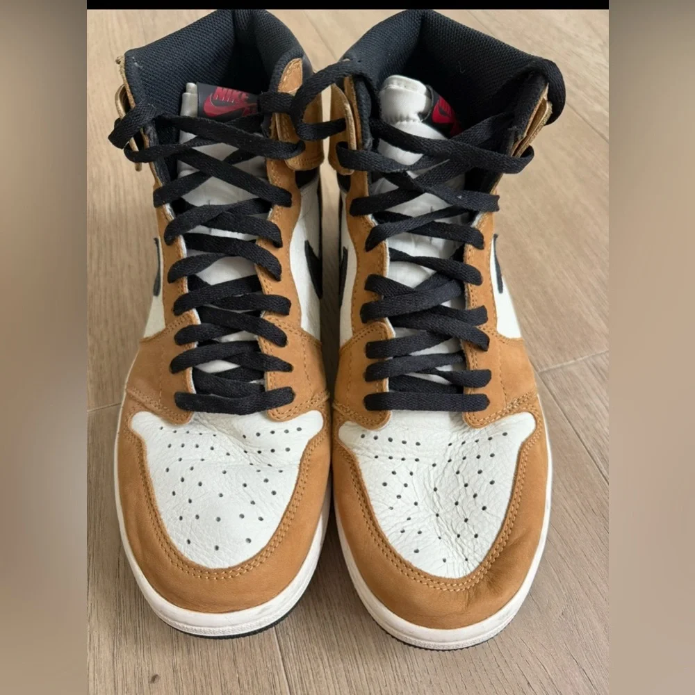 AIR JORDAN 1 RETRO HIGH OG “Rookie of the Year